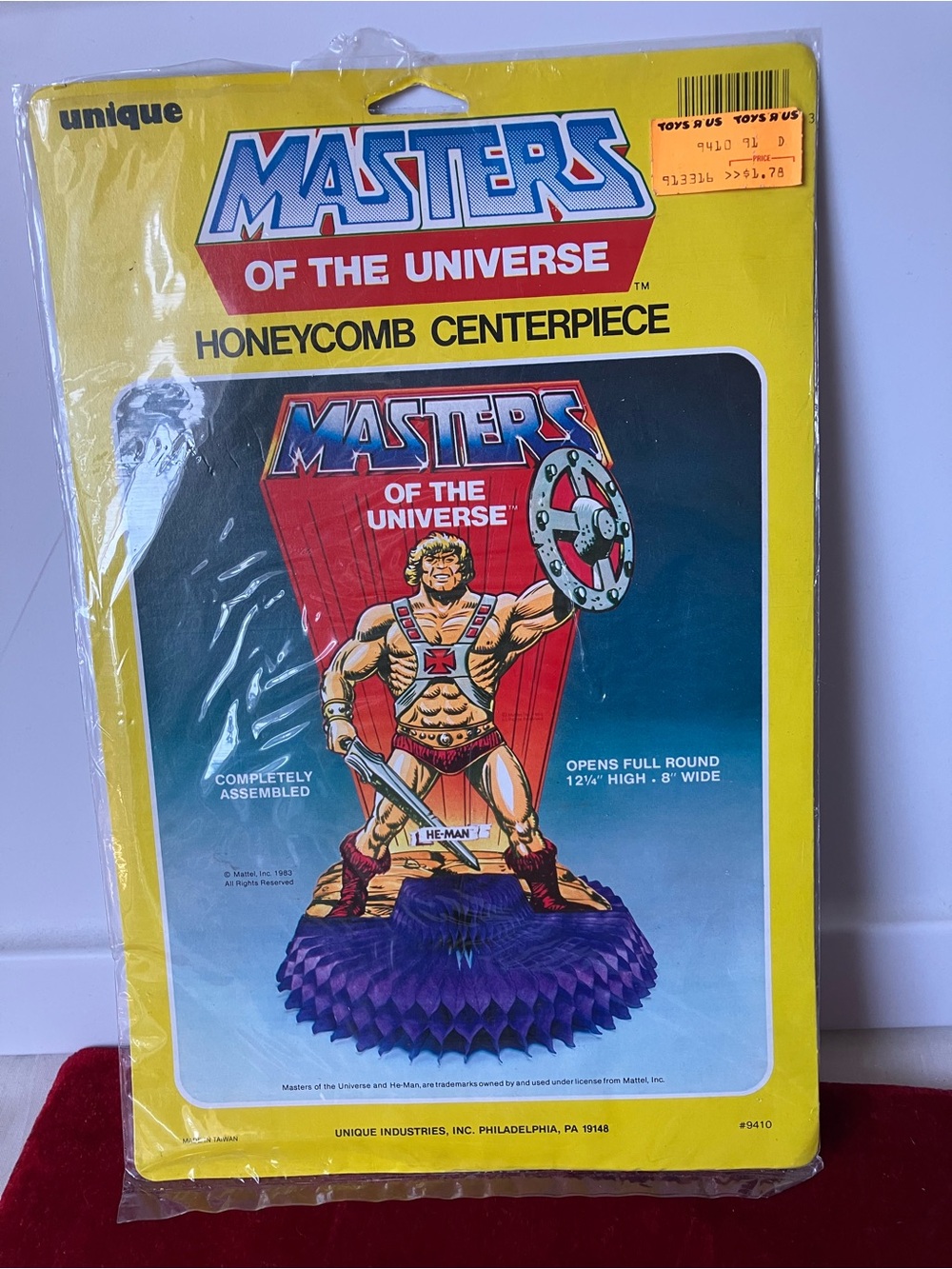 Vintage 1983 He-Man Masters Of The Universe Honeycomb Party Centerpiece Unique.